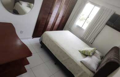 Imagem: O apartamento possui 2 Dormitórios, 1 Banheiro, 3 Vagas na