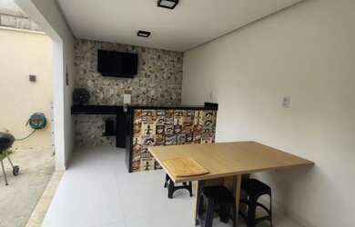 Imagem 3: Casa Reformada 2/4 - Espaço gourmet - em Condomínio fechado no Papagaio