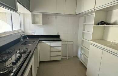 Imagem 3: CASA TODA PLANEJADA EM COND COM PISCINA