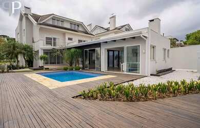 Imagem: Casa à venda 4 dorm, 4 vagas e piscina no Alphaville Graciosa