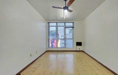 Imagem: O apartamento possui 1 Dormitório, 1 Banheiro, 46m² de Área