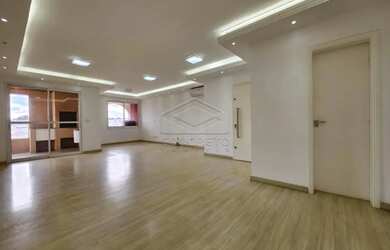 Imagem: O apartamento possui 3 Dormitórios, 3 Banheiros, 2 Vagas na