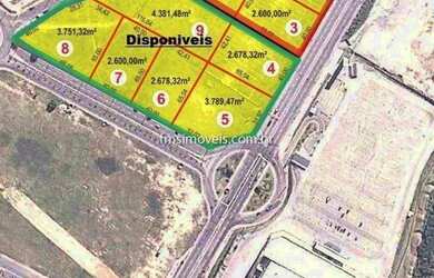 Imagem: O terreno possui 4.295m² de Área e está localizado em Aldeia