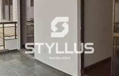 Imagem: O apartamento possui 3 Dormitórios, 1 Banheiro, 1 Vaga na garagem