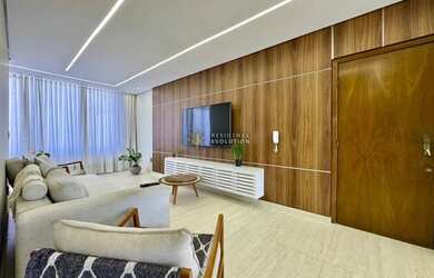 Imagem: O apartamento possui 3 Dormitórios, 2 Banheiros, 2 Vagas na