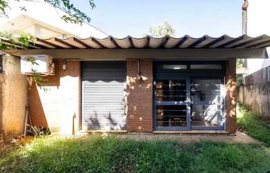 Imagem 14: Sobrado de 540 m² no Setor Sul, em frente à Clínica do Esporte