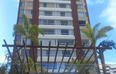 Imagem: O apartamento possui 3 Dormitórios, 3 Banheiros, 2 Vagas na