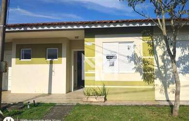 Imagem: A casa em condomínio possui 2 Dormitórios, 1 Banheiro, 44m²