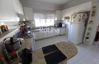 Imagem 4: LINDA CASA BAIRRO VIGILATO PEREIRA