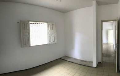 Imagem 6: Casa com 3 quartos a venda, 140 m² por R$ 500.000 - Horto - Teresina/PI...