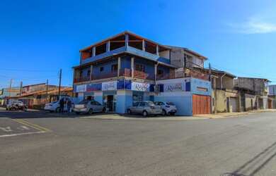 Imagem: A casa possui 2 Dormitórios, 2 Banheiros, 1 Vaga na garagem