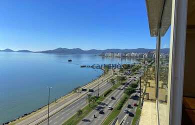 Imagem: O apartamento na cobertura possui 4 Dormitórios, 4 Banheiros