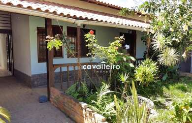 Imagem: A casa em condomínio possui 3 Dormitórios, 2 Banheiros, 2