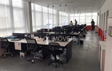 Imagem 5: Localização única em Pinheiros. 150 metros da estação, do metro linha...