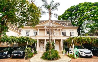 Imagem 1: Maravilhosa casa de arquitetura Neoclássica no Alto da Boa Vista