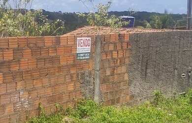 Imagem: O terreno possui 200m² de Área e está localizado em Paratibe