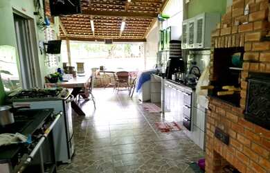 Imagem: A chácara possui 10.000m² de Área e está localizado em