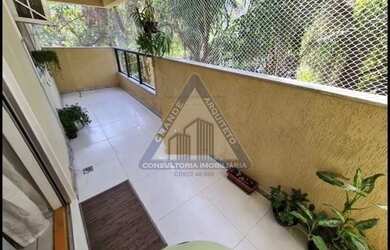 Imagem: O apartamento possui 3 Dormitórios, 3 Banheiros, 2 Vagas na