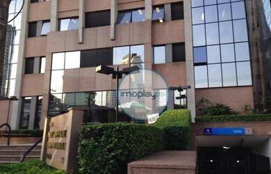 Imagem: O depósito possui 1 Vaga na garagem e 35m² de Área e está