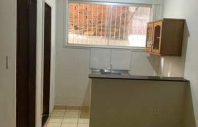 Imagem: A casa possui 2 Dormitórios, 1 Banheiro, 1 Vaga na garagem