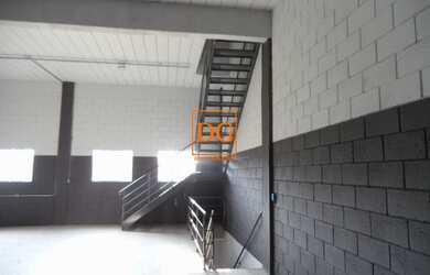 Imagem 7: Excelente Galpão. 700m² de Áreae3 Vagas na garagem