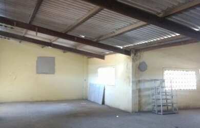 Imagem 12: Galpão Praia Campista c/ 3 banheiros, escritório, mezanino, área toda...