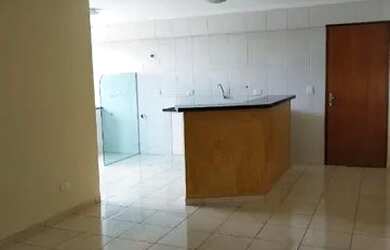 Imagem: O apartamento possui 3 Dormitórios, 1 Banheiro, 1 Vaga na garagem