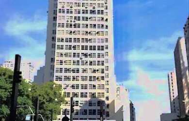 Imagem: O depósito possui 1 Vaga na garagem e 44m² de Área e está