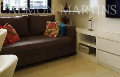 Imagem: O apartamento possui 2 Dormitórios, 2 Banheiros, 1 Vaga na