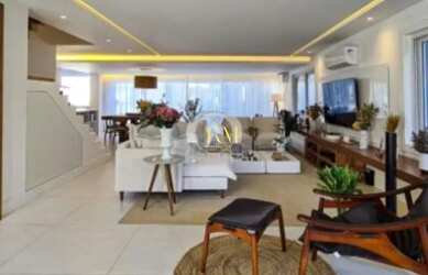 Imagem: A casa em condomínio possui 5 Dormitórios, 5 Banheiros, 4