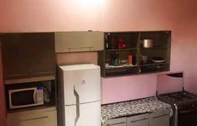 Imagem: A casa possui 3 Dormitórios, 2 Banheiros, 200m² de Área e