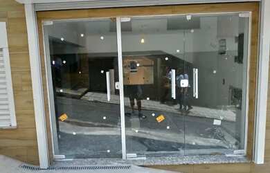 Imagem: O depósito possui 5 Vagas na garagem, 140m² de Área, Imóvel