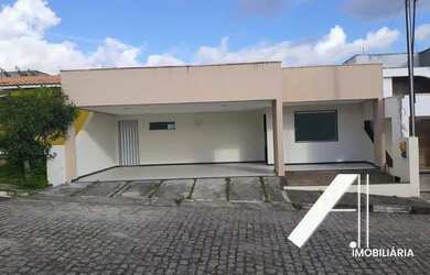 Imagem: A casa em condomínio possui 2 Dormitórios, 2 Banheiros, 1