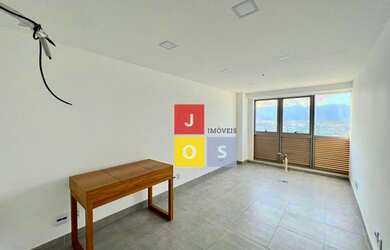 Imagem: O depósito possui 1 Vaga na garagem, 26m² de Área e está