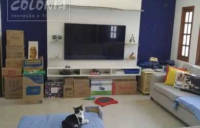 Imagem: A casa possui 2 Dormitórios, 4 Banheiros, 2 Vagas na garagem