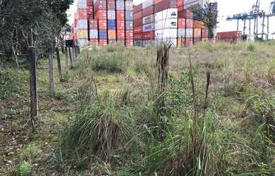 Imagem: O terreno possui 528m² de Área e está localizado em Itapoá