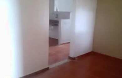 Imagem: A casa possui 2 Dormitórios, 1 Banheiro, 80m² de Área e