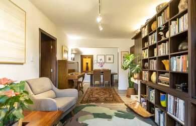 Imagem: O apartamento possui 3 Dormitórios, 2 Banheiros, 1 Vaga na