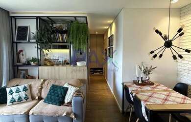 Imagem: O apartamento possui 3 Dormitórios, 2 Banheiros, 1 Vaga na