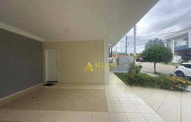 Imagem: A casa em condomínio possui 3 Dormitórios, 1 Banheiro, 177m²