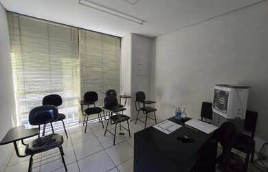 Imagem 10: Sala Comercial à Venda no Centro-Sul, BH 151 m², alugada R$ 4.900,00