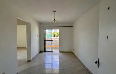 Imagem: O apartamento possui 1 Dormitório, 1 Banheiro, 50m² de Área