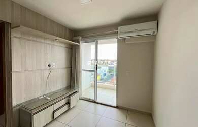 Imagem 13: Apartamento com sacada, 2 quartos planejados com ar-condicionado já instalado...