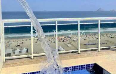 Imagem: O apartamento na cobertura possui 4 Dormitórios, 5 Banheiros