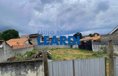 Imagem: O terreno possui 665m² de Área e está localizado em Loteamento