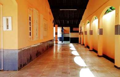 Imagem: A casa possui 2 Dormitórios, 3 Banheiros, 3 Vagas na garagem