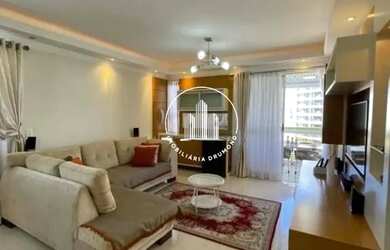 Imagem: O apartamento possui 4 Dormitórios, 3 Banheiros, 3 Vagas na