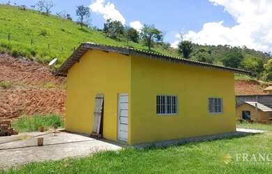 Imagem: A fazenda possui 60m² de Área e está localizado em Registro