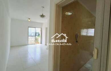 Imagem: O apartamento possui 1 Dormitório, 1 Banheiro, 1 Vaga na garagem