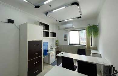 Imagem: O depósito possui 1 Vaga na garagem e 22m² de Área e está